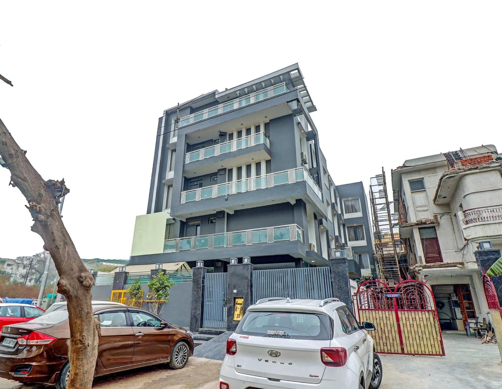 Townhouse Sector 30 Near Botanic Garden Of Indian Republic Hotel Noida Eksteriør billede