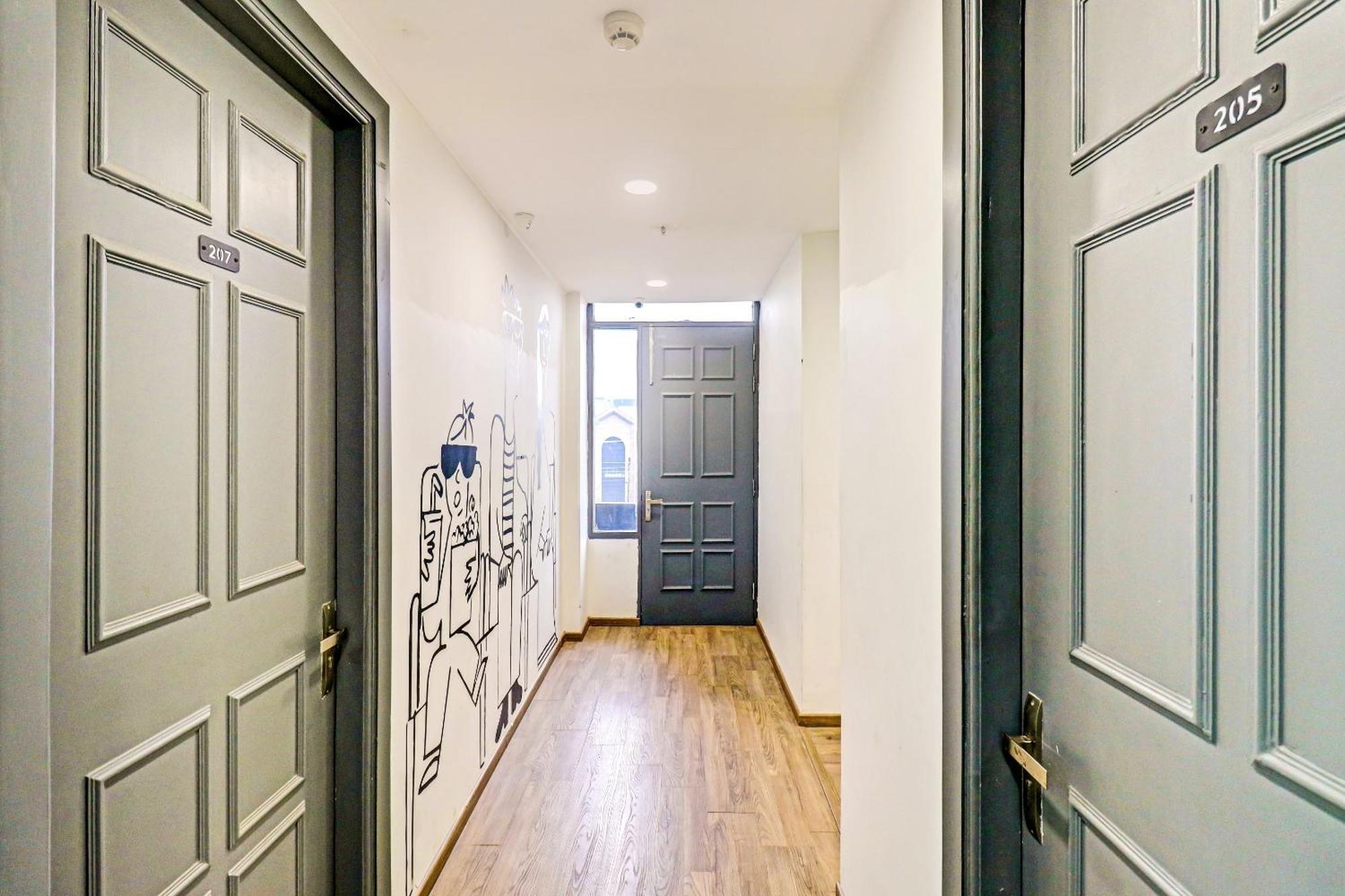 Townhouse Sector 30 Near Botanic Garden Of Indian Republic Hotel Noida Eksteriør billede