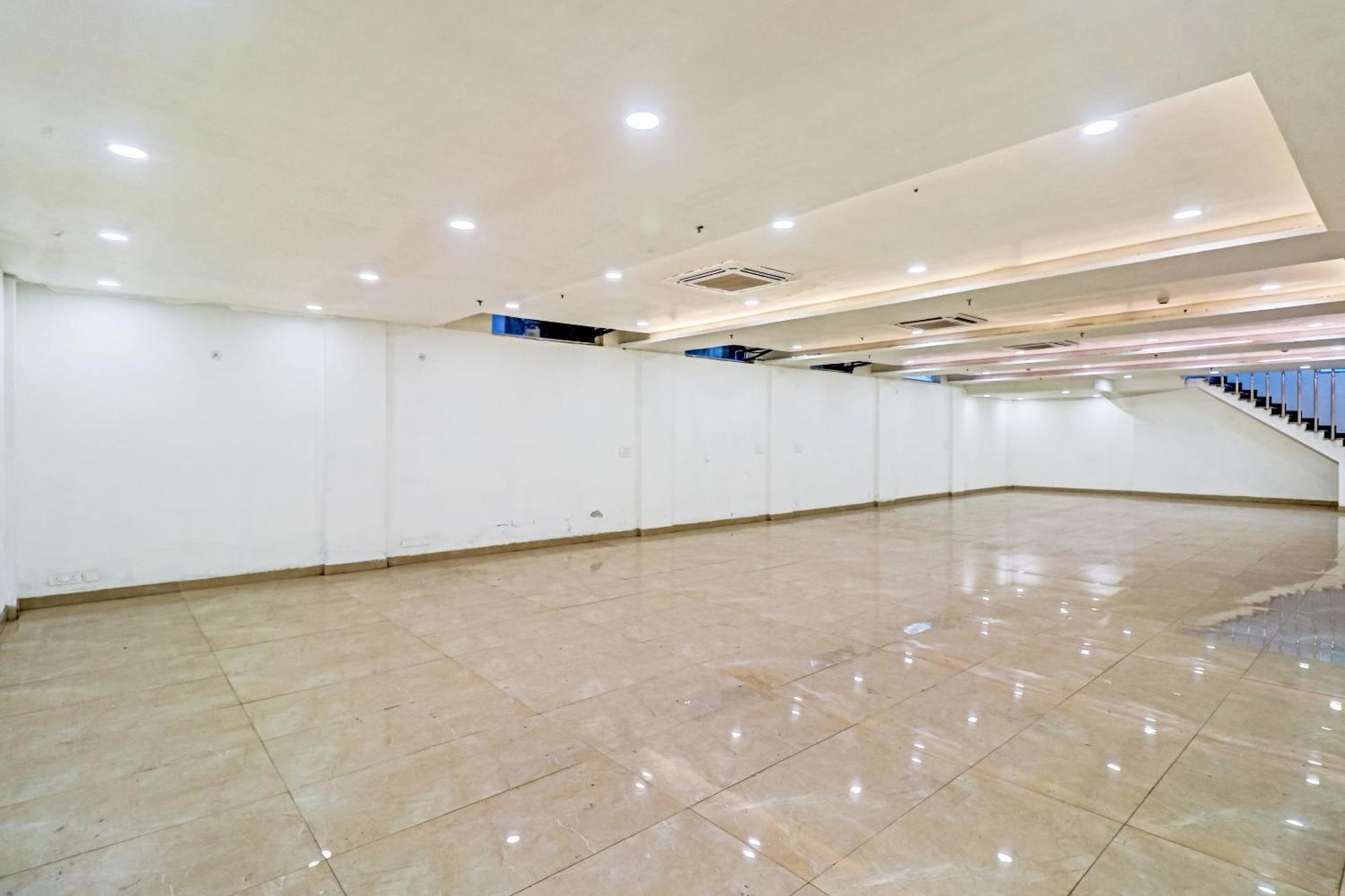 Townhouse Sector 30 Near Botanic Garden Of Indian Republic Hotel Noida Eksteriør billede