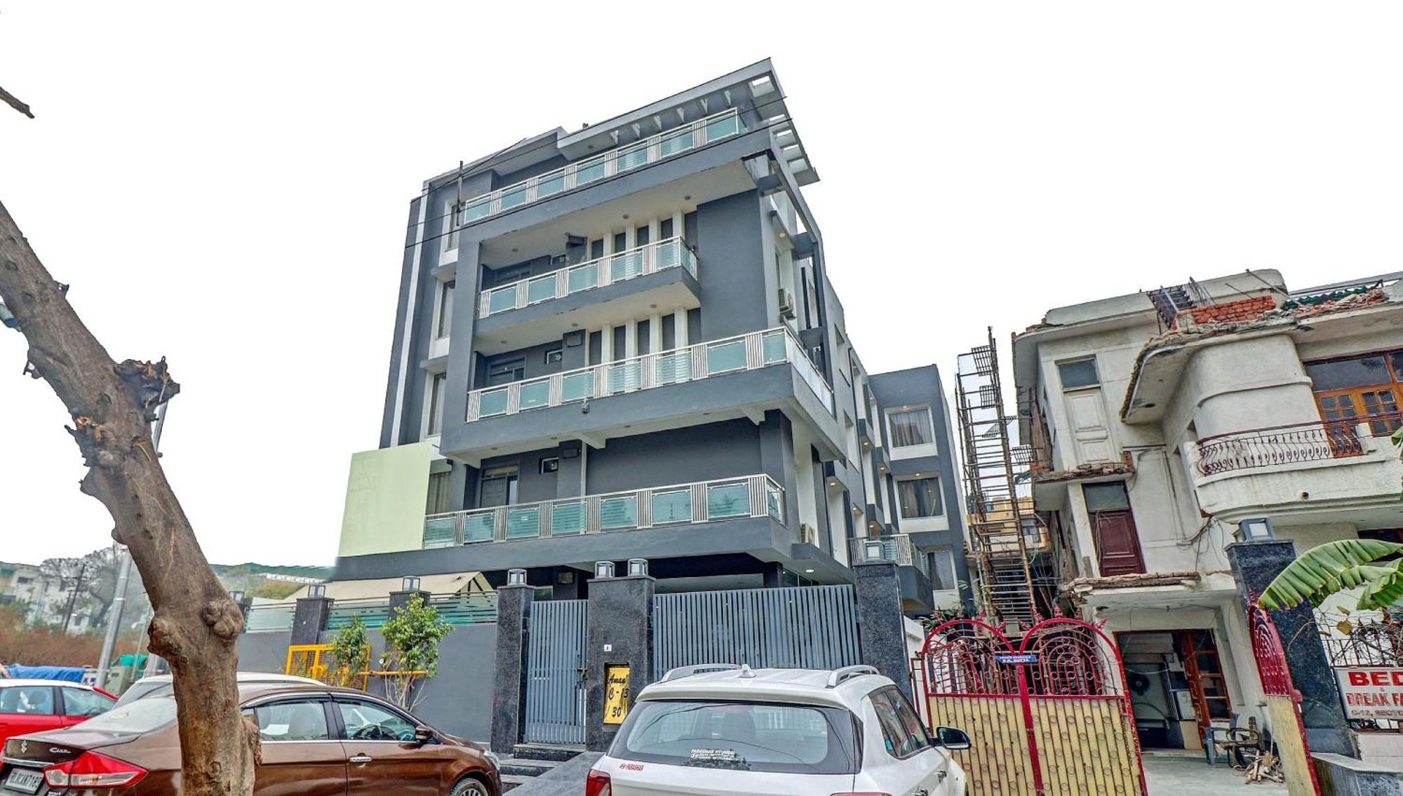 Townhouse Sector 30 Near Botanic Garden Of Indian Republic Hotel Noida Eksteriør billede
