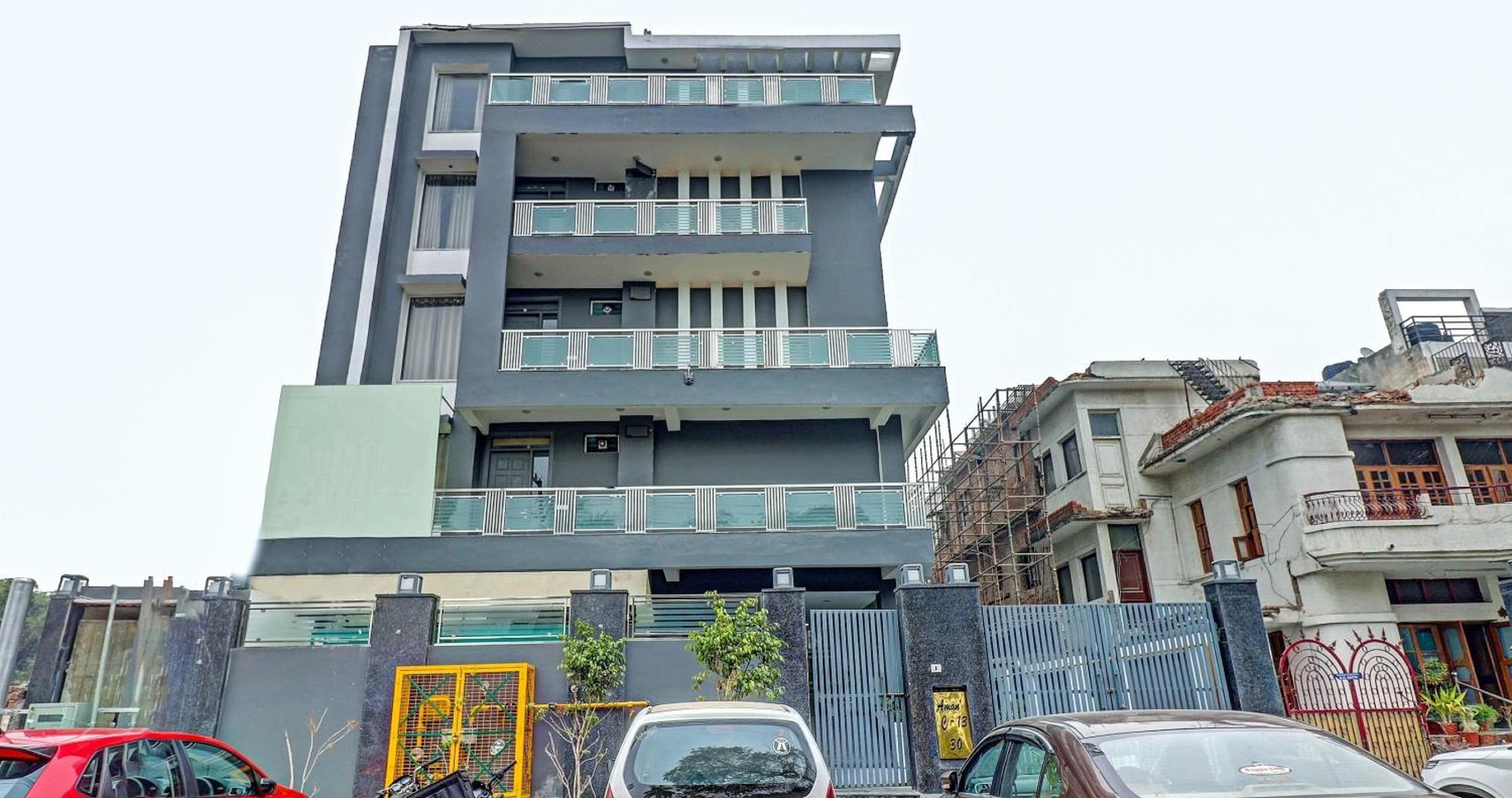 Townhouse Sector 30 Near Botanic Garden Of Indian Republic Hotel Noida Eksteriør billede